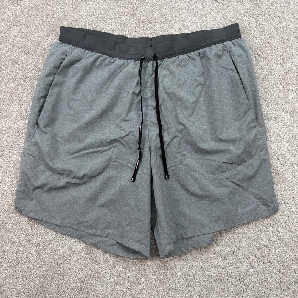 Nike Men M Running Shorts Gray CJ5459-068 Dri-Fit Flex Stride 7 Inch
